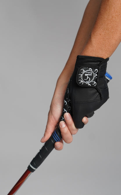 The Onyx Signature Glove